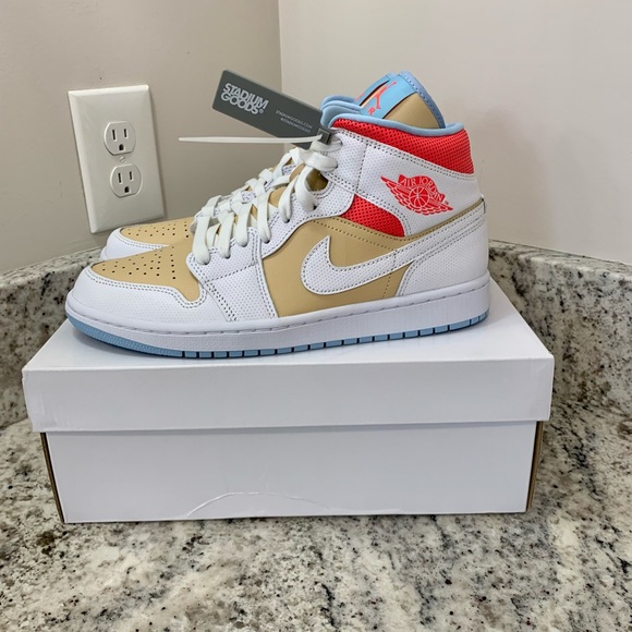 Air Jordan 1 Mid SE Sesame NIB - Picture 6 of 8